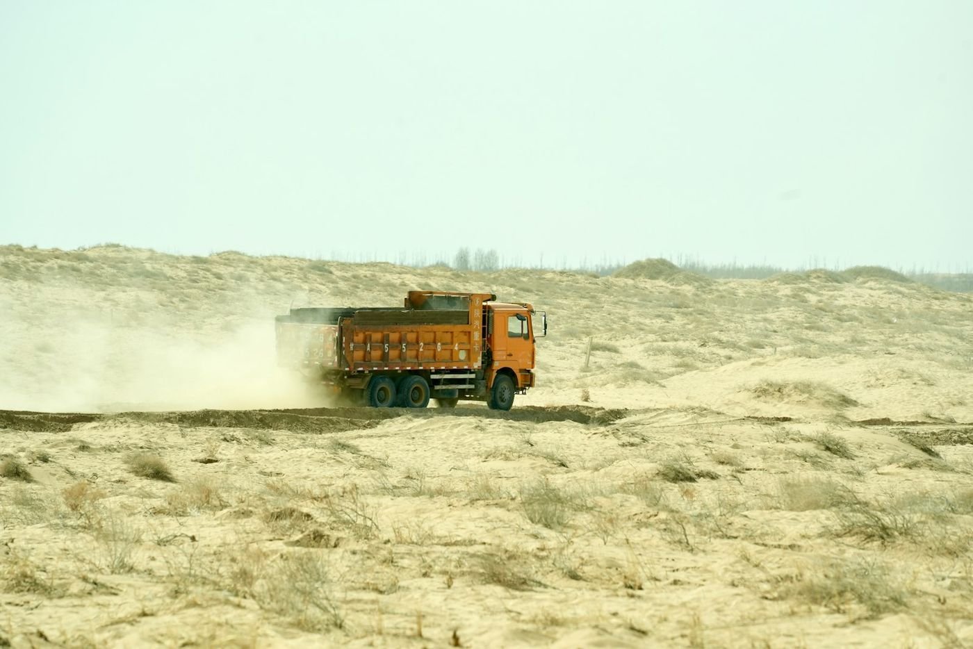 CAMION BENNE